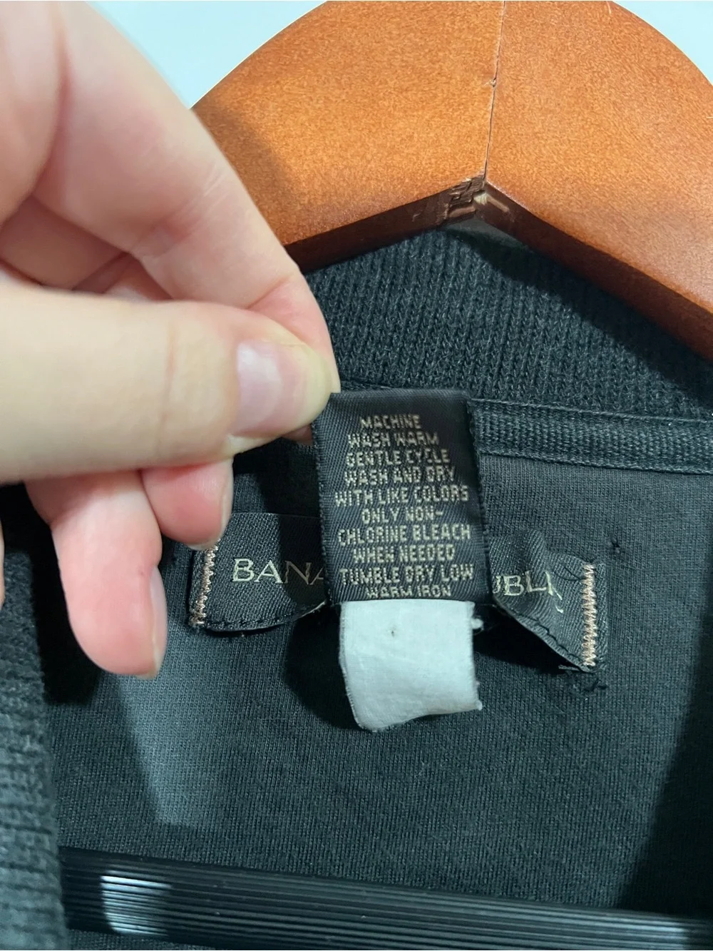 Banana Republic shipping no